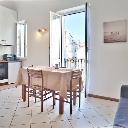 Apartment Medusa - Bilocale Centro Finale Ligure